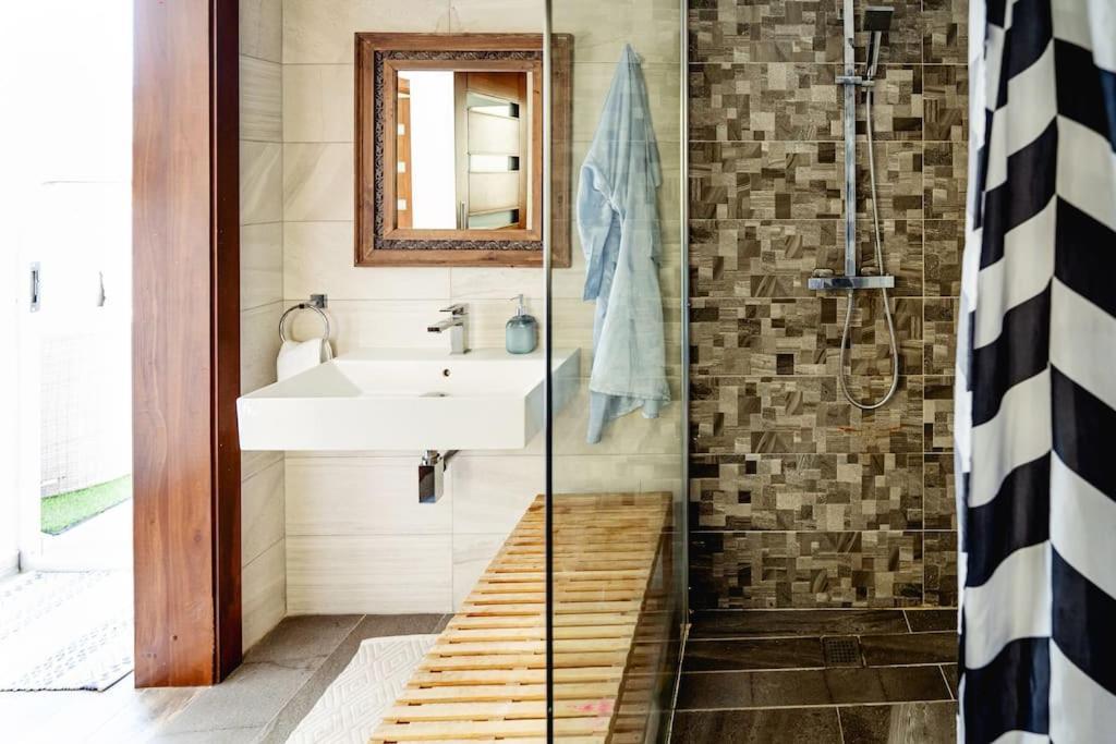 Luxury Designer Penthouse With Private Jacuzzi Apartment Sliema Exterior foto